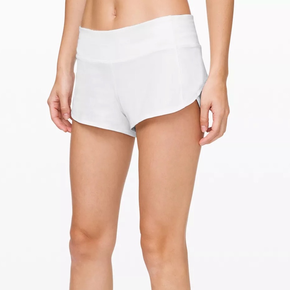 Lululemon white speed up short 2.5”